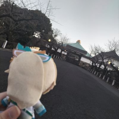 「かざま隊」「開拓者」「ミオファ」「星詠み」のんびり気まぐれ人間
(X1日に開く機会が少ないので反応は遅めです)
無言フォロー失礼