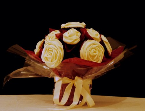 AmyThesugarrose's profile picture. Beautiful cupcakes and layer cakes for any occasion.  Tailor made to your design and budget.  Treat someone special to something they will love!!