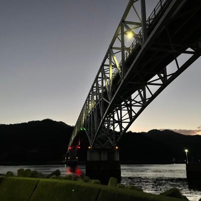 島出身のとある高専3年生、ジョーです!島から出て分かった島の良さを投稿していきます! また、高専生活での出来事も投稿します! #島人間ジョー #islandpeople_jo #高専生と繋がりたい