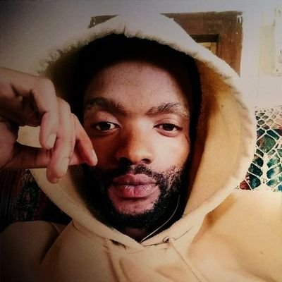 Musician
Singer, song writer, producer
Entrepreneur
Bookings :andiletabata088@gmail