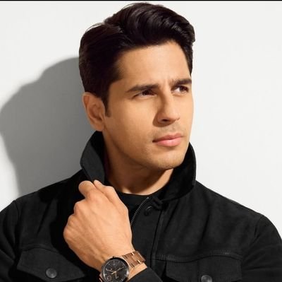 oscars_daddy_2's profile picture. Backup for @Oscars_daddy | Varanasi, UP, India | @SidMalhotra stan | @TaylorSwift13 is love 🩷
