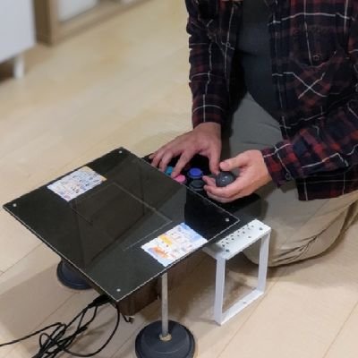 ゲームミュージックが好きな人。アニソン、メタル、フュージョン、歌謡曲なんかも。お呼ばれしたり気が向いたりしたときに、DJみたいな事もします。ものづくりという趣味もありますが、そちらは世を忍ぶ仮のアカウントにて。