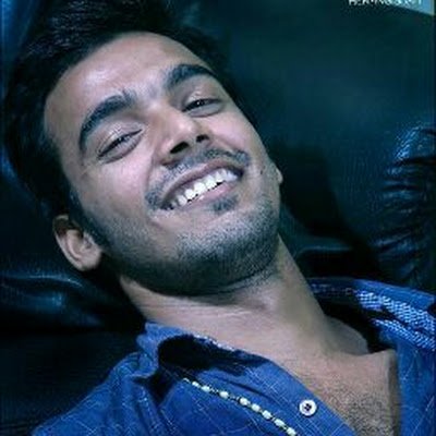 itsnitesh15's profile picture. 