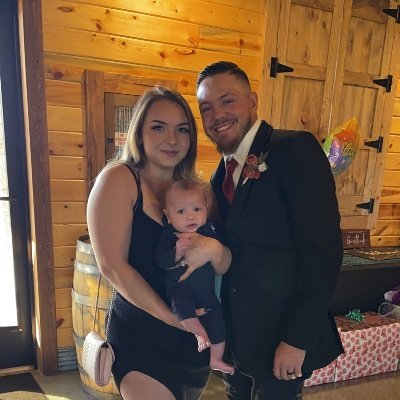 Joshrattray12's profile picture. 