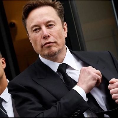 Chairman, founder, CTO, CEO @Tesla, CEO @SpaceX, CEO @X, CEO @Twitter, CEO @Teslamotors