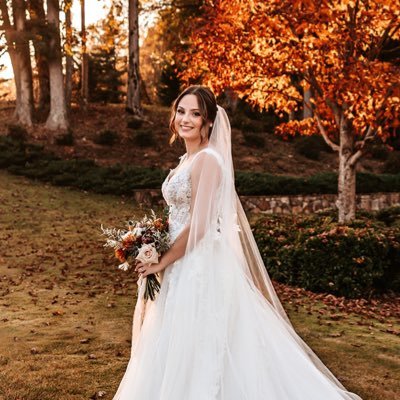 chloe_cochran's profile picture. 