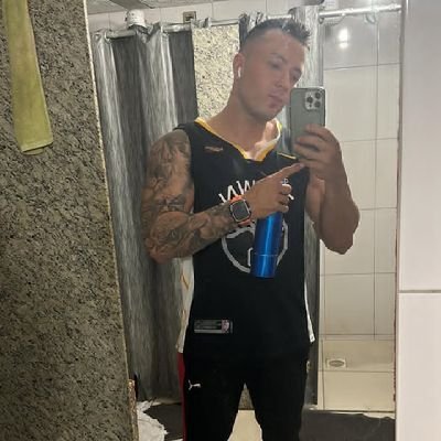 Ruiter Santos
🔜ANALISTA CNPI/ TRADER PROFISSIONAL
🇧🇷MILITAR
➡️CRISTÃO
BACHAREL EM DIREITO