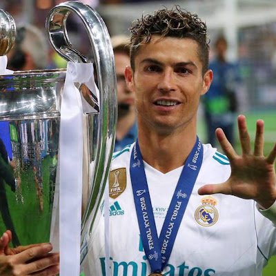 hola1023122's profile picture. 