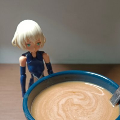 sandwich_wheese's profile picture. 中国人/20↑/中文EN日本語ok，ES(tudiando