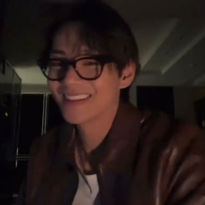 thvclouds29's profile picture. 𝐆𝐫𝐚𝐜𝐢𝐚𝐬 𝐩𝐨𝐫 𝐝𝐚𝐫𝐦𝐞 𝐜𝐨𝐧𝐬𝐮𝐞𝐥𝐨 𝐜𝐮𝐚𝐧𝐝𝐨 𝐧𝐚𝐝𝐢𝐞 𝐦𝐚𝐬 𝐥𝐨 𝐡𝐢𝐳𝐨