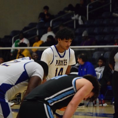 Student athlete from Brunswick high school// #14//3.6 GPA //c/026//ht 6