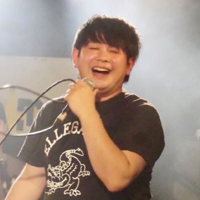 シンガロン@singaron_bandのギターボーカル 邦ロック好き 作詞作曲 ギターボーカル たまにドラム YouTubeサブスクリプション全曲公開中