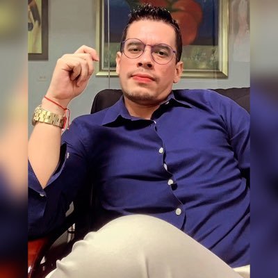 JCastilloBernal's profile picture. Ingeniero Biomédico | Los Santos | Amante de la Naturaleza y del Gin Tonic | XI-XI-MCMXC | Blue • Scorpio 🦂