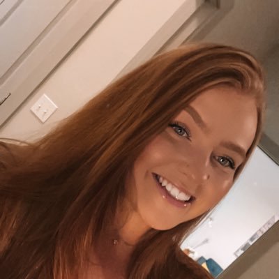 ig: @chloenorisss