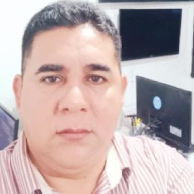 Engenheiro especializado em Segurança e Gestão no Trânsito,casado, defensor da Democracia e da Liberdade de Expressão.