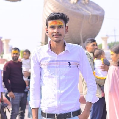 bind_sanskar's profile picture. 