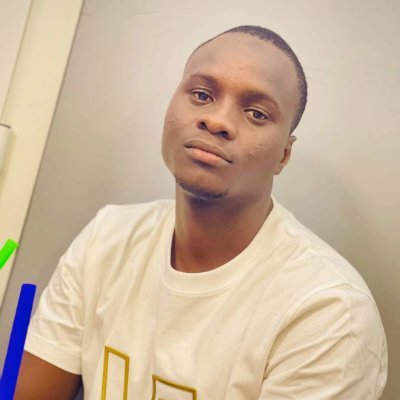 Hiboukoune's profile picture. Né le 18 avril 2000 à siguiri.