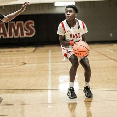 camSHOWTIME11's profile picture. 🐏Hillcrest High CO/2028 PG🏀                         cammmills1.1@gmail.com                                         instagram: @cam.showtime11