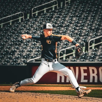 LandonEpperson_'s profile picture. Sutter Union HS 2026 | 4.0+ gpa | 6’ 0”| MIF,RHP,C