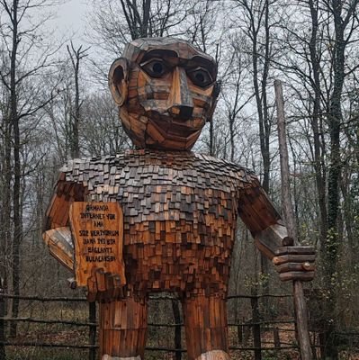 Arifucar1924370's profile picture. 