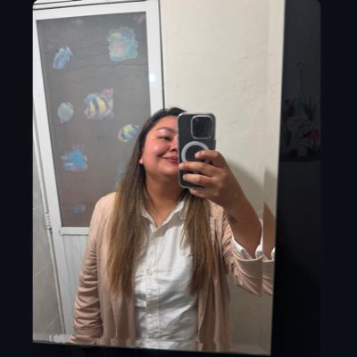 Mariel1095's profile picture. Amante del fútbol, de @chivas 🐐 toda la vida, actualmente fan y admiración total por @boyi58 👩🏼‍⚕️🥼