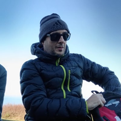 adelpico's profile picture. Borro palabras y las vuelvo a escribir.