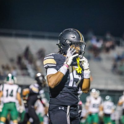 God, Family, School, Football is Life. #RB/Slot/ATH 5’10 @WPU_football #bounceBack
