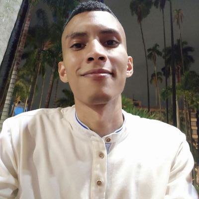 DiegoMCamacho2's profile picture. Alma libre