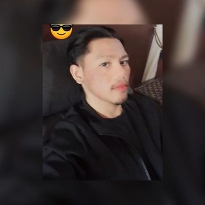 IsarMuhd's profile picture. 