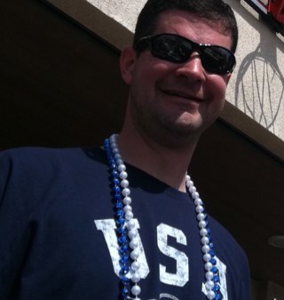 TomRUKnights's profile picture. A student of the game of options trading. 
Go RU knights!