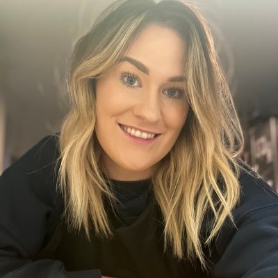 EmmaGiddings6's profile picture. 