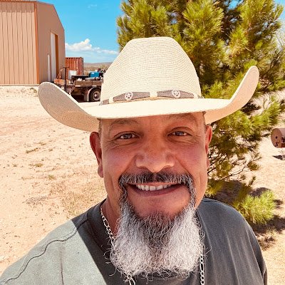 aranda24219's profile picture. 