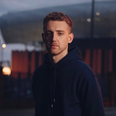 Head of Marketing & Brand @rezzil @PLPlayerVR ⚽️ | Bitter Blue 💙