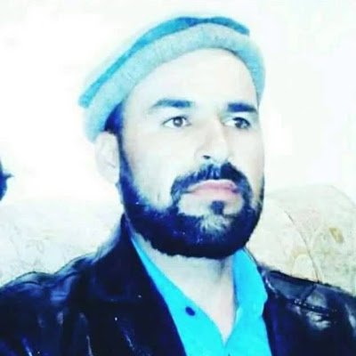 حکیم خان رضایی فرزند حیات خان- عبدالرحمن-حاج امداد ایماق شاعر و نویسندهی(گلشن حکیم) است وی متولد ۱۳۶۳ از ولسوالی بلچراغ ولایت فاریاب شهروند افغانستان می باشد.