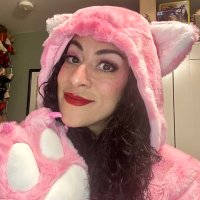 veRONica, junk maker (@agirlnamedron) 's Twitter Profile