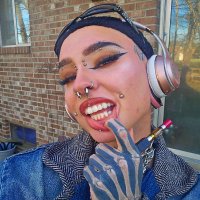 Emma (@ghost_sxreams) 's Twitter Profile