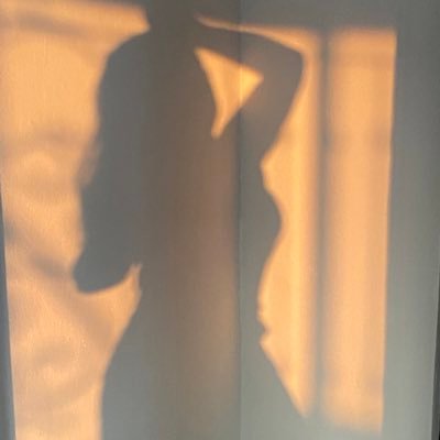 Valeriatrs_'s profile picture. 