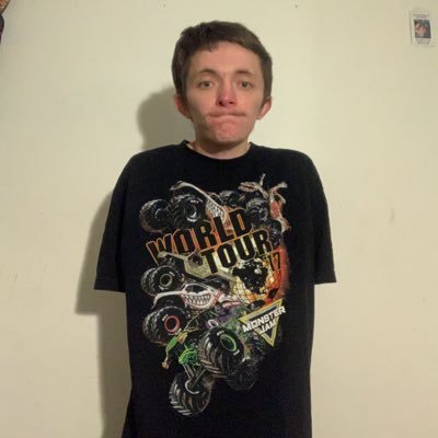I love Wwe wrestling and aew wrestling and tna wrestling and hog wrestling and mlw wrestling
