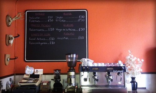 BarCortijo's profile picture. Desde 1987 ¡con aire! y buenos alimentos... Los cortijeros somos una familia única y muy numerosa ;-D