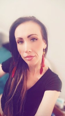 Graphic Design, AI & Machine Learning 🇨🇦Entrepreneur