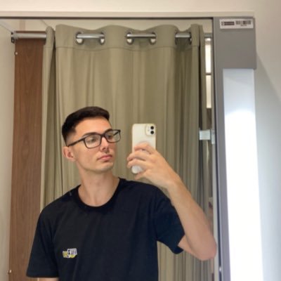 Thomasini07's profile picture. 