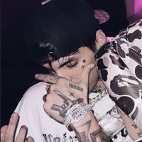 tomas (@itcrocraxker) 's Twitter Profile