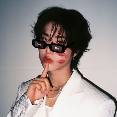 Mi cuenta es fake, yo solo vengo a conseguir novia o un Changbin