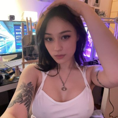 Viana💦
25 yo
Nympho/bi
Come dm if u look for fun 🔞