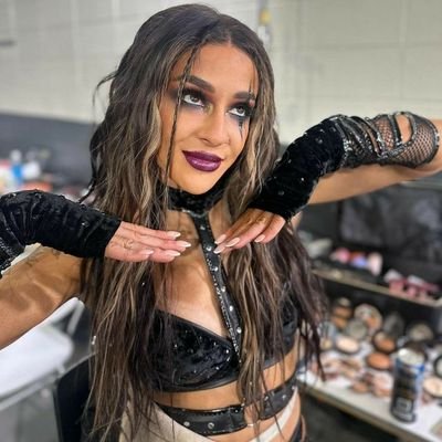 QueenNoTheKing's profile picture. Saved username.