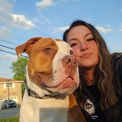 dmarxl237's profile picture. Fur mom 🐶