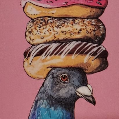 _mizclaudia's profile picture. Indoor-friendly. Probably watching TV.