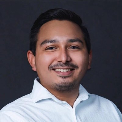 •Abogado egresado de @uady_mx •Maestro en Políticas Públicas 📊 •Miembro del Consejo Directivo del @CAY_abogados 2024 - 2025.