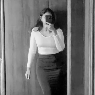 ch1llp1lll's profile picture. Music 🔁 Moviz