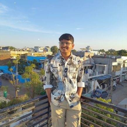 Harshal45199359's profile picture. 💻 engineer also cricket and film enthu!!